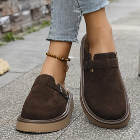 [LEVE 2 PAGUE 1] Lunna Comfort - Sapato de Camurça com Palmilha Anatômica + Brinde Mochila